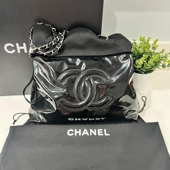 Authentic Chanel Tote w/ Box, Dust Bag, Authenticity card, and Entrupy Auth Cert